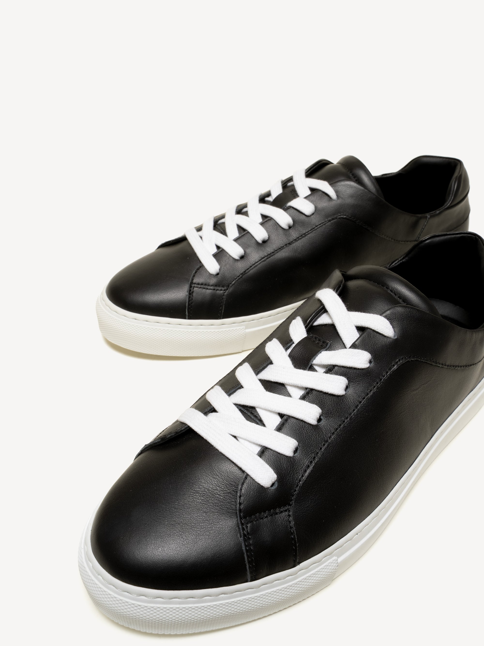 Alma Mater Gamma 4 Black Leather Sneakers Men\'s Designer Sz 41 EU/US 8.5 NEW Alma Mater X Sun Mountain Beta Lite Golf Shoe – Sun Mountain  main image 3
