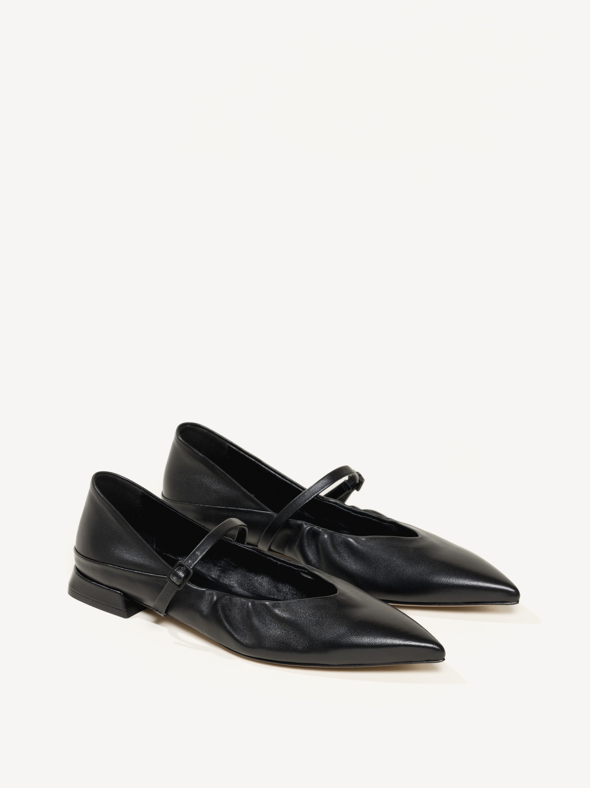 M. Gemi Black Leather Oxfords Leather flats M.Gemi Black size 38.5 EU in Leather - 47955003 main image 3
