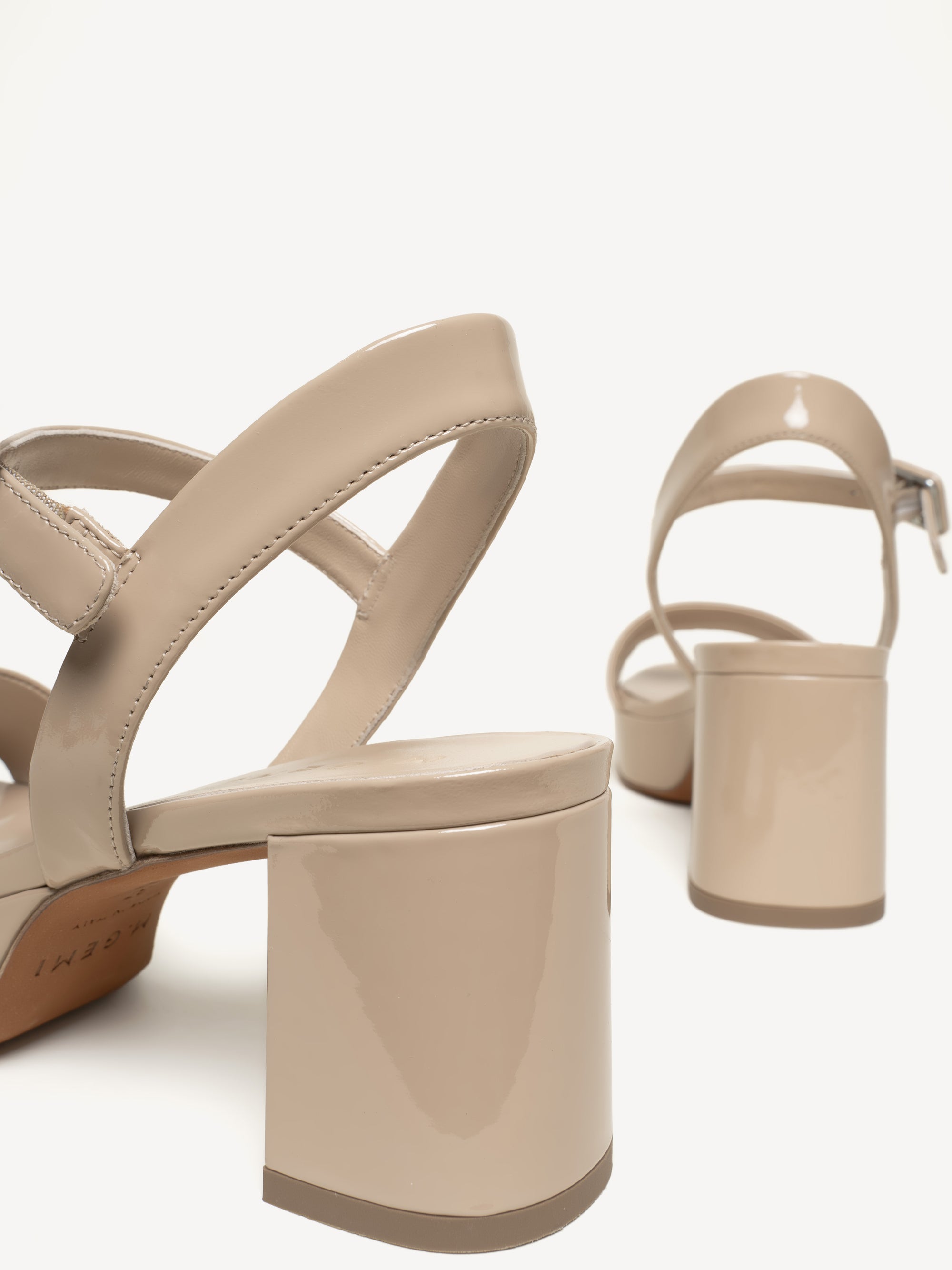 The Lizza Due - Sand - Patent - M.Gemi