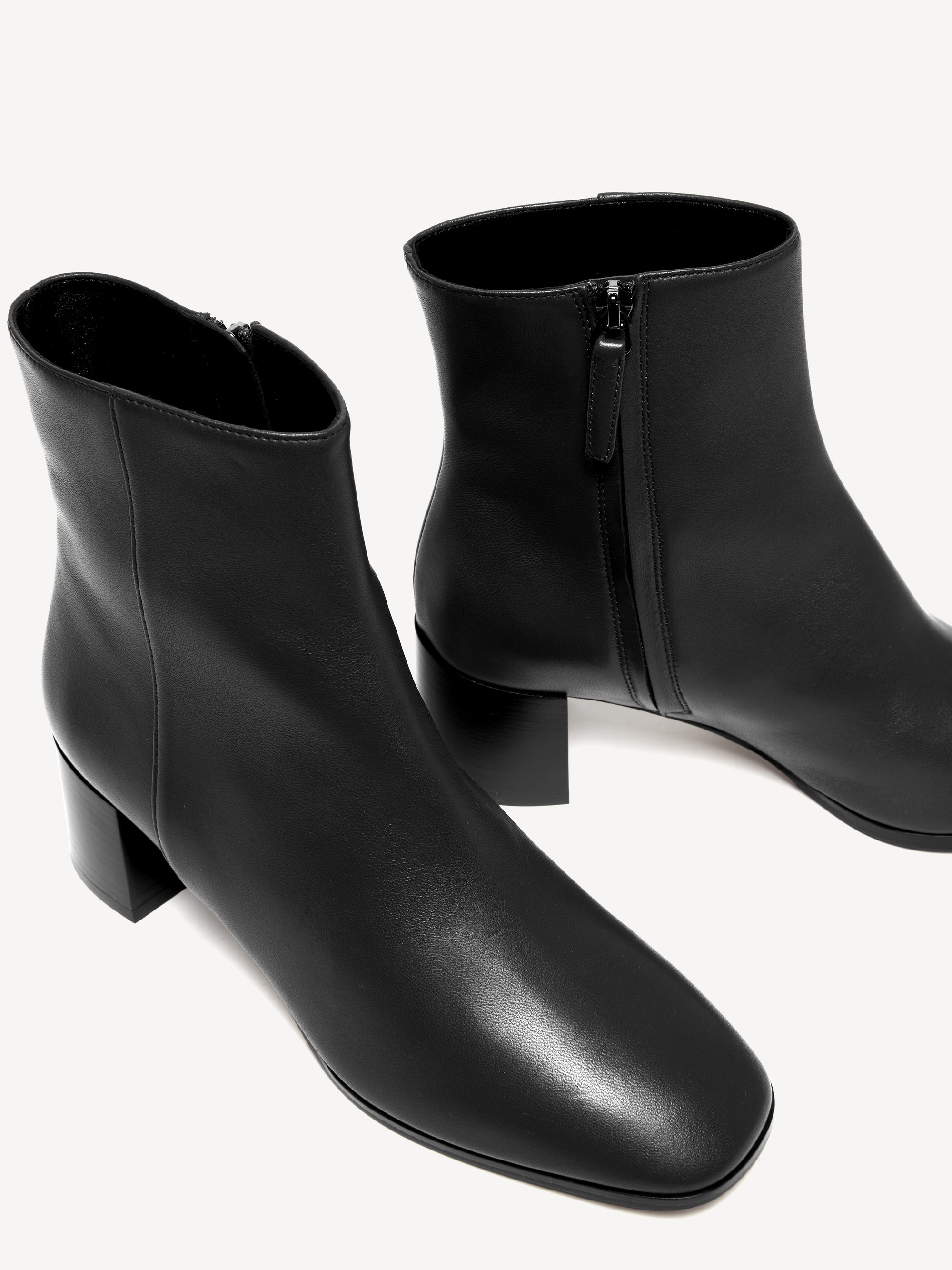 Black 22ミリ CASSIS GALUCHAT CAOUTCHOUC The Cristina Due - Black - Nappa - M.Gemi