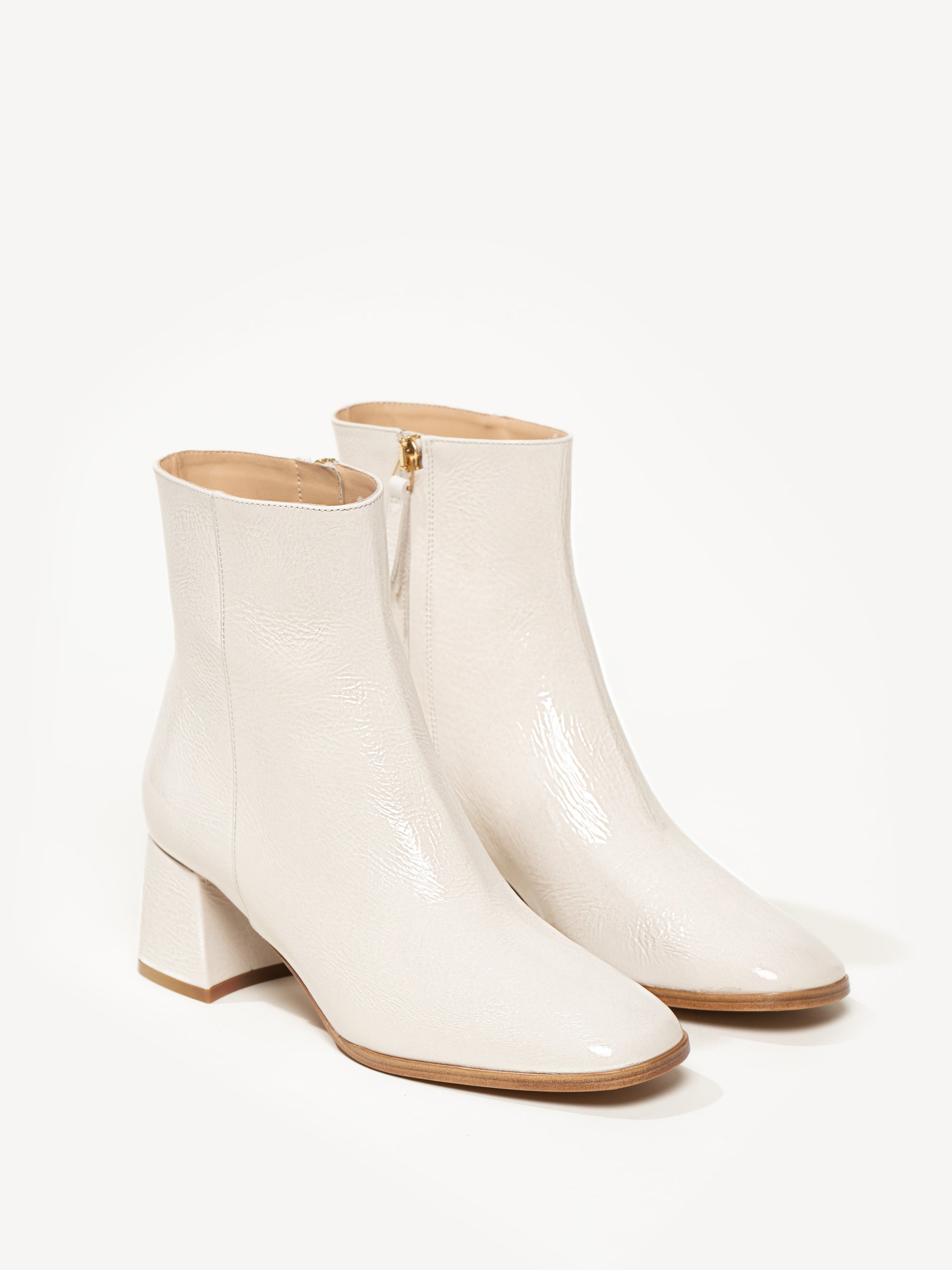 M Gemi boots These M.Gemi Boots | What main image 3