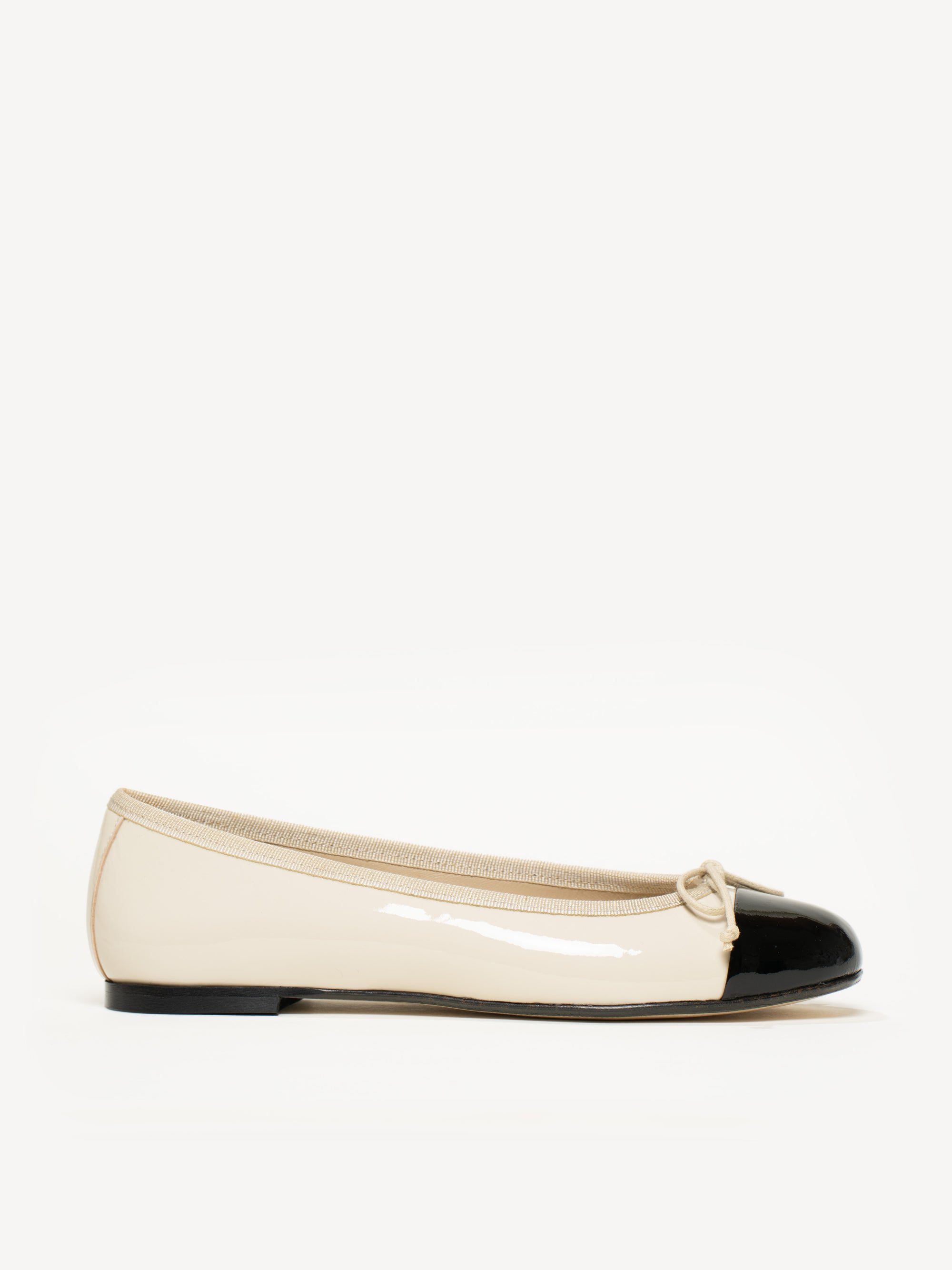 The Rosa - Ecru with Black - Patent - M.Gemi