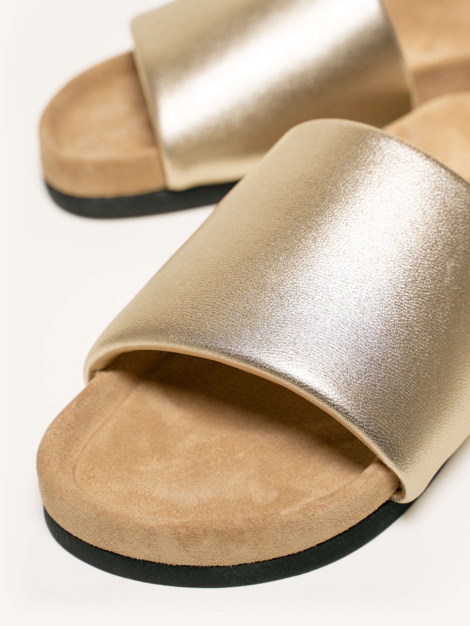 teva metallic champagne