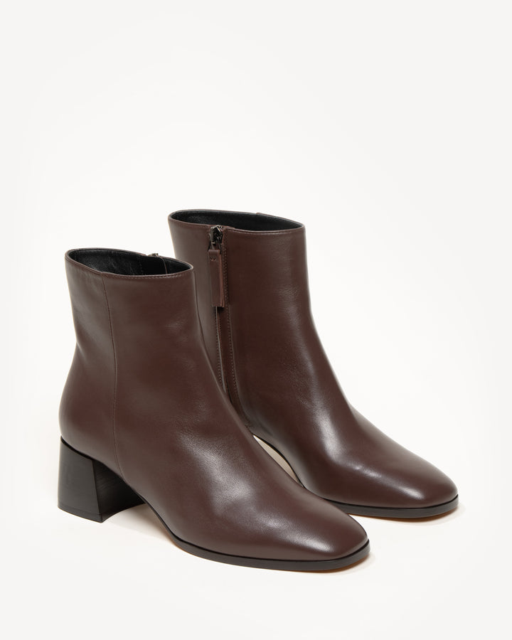 Cos sculptural leather ankle boots outlet