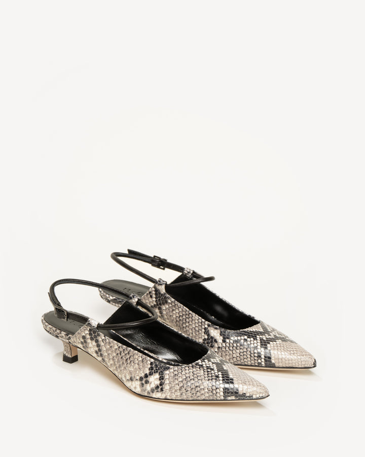OUTLET SALE- 訳あり品など大放出 Black - Cassandra The - M.Gemi - Leather 帽子