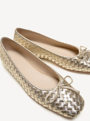 The Danza Woven