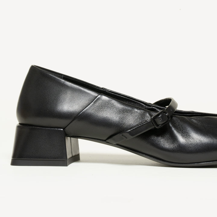 The Loriana 35MM - Black - Nappa - M.Gemi