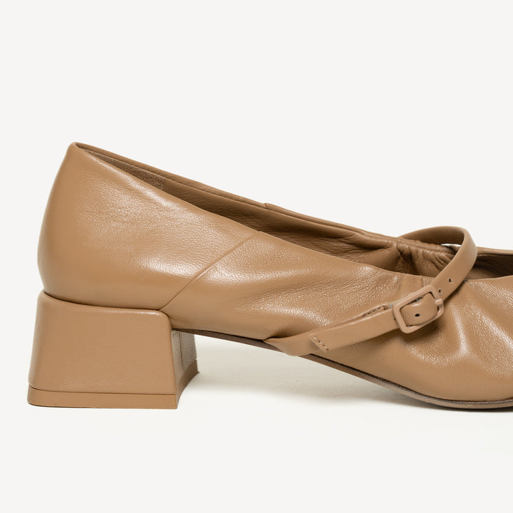The Loriana 35MM - Light Tan - Nappa - M.Gemi