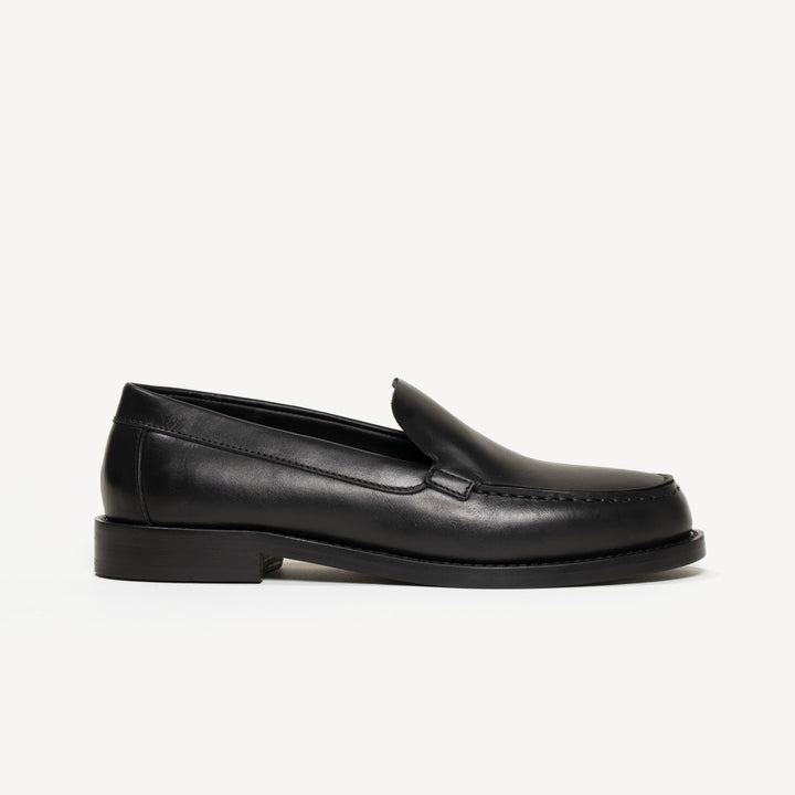 The Olivia - Black - Leather - M.Gemi display picture 3