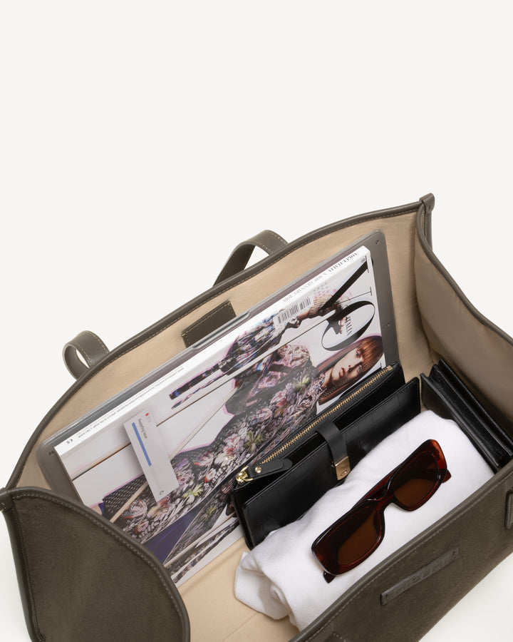 The Solange Tote - Natural & Tan - Raffia - M.Gemi