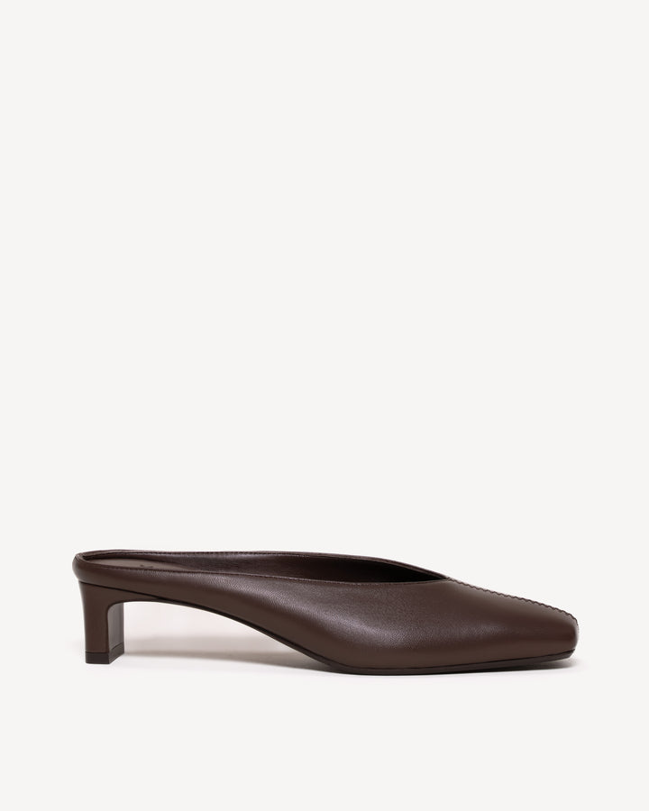 The Una Mule 35 - Chocolate - Leather - M.Gemi