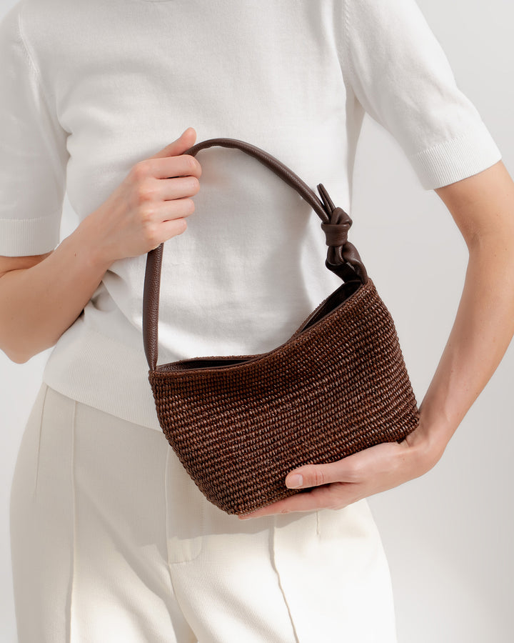T8138☆展示品☆AlpaSalottiアルパサロンティ☆イタリア☆本革☆2P T8138☆展示品☆AlpaSalottiアルパサロンティ☆イタリア☆本革☆2P