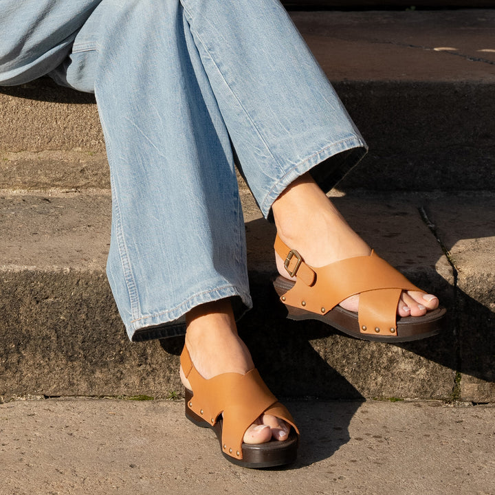 The Petra - Chocolate - Leather - M.Gemi