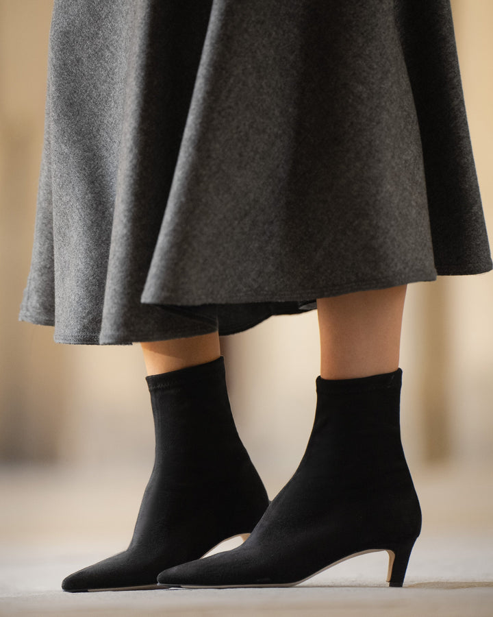 The Irma - Black - Ultra Suede - M.Gemi