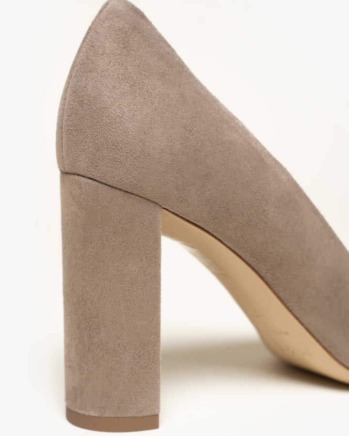 The Lustro 90mm Warm Gray Suede M.Gemi