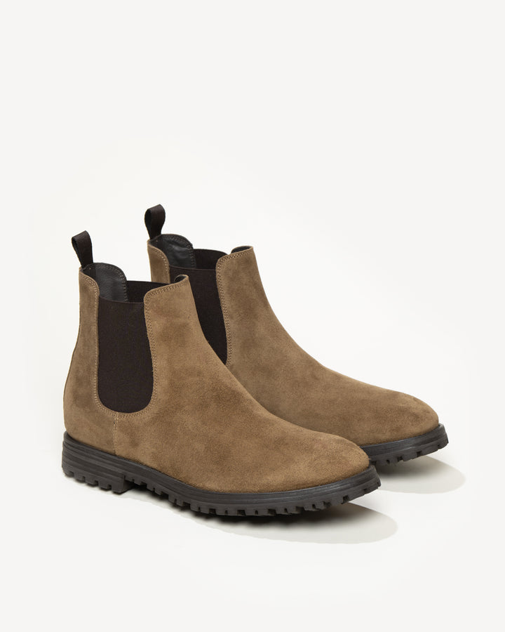 Dark tan suede online