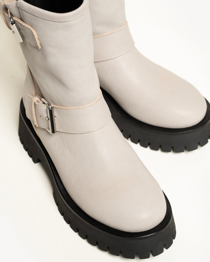 White leather biker boots store